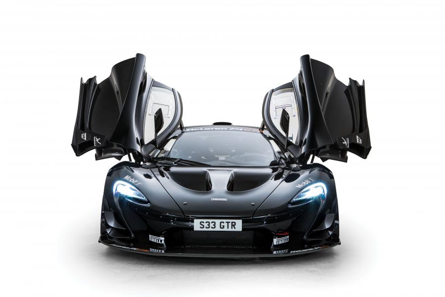  McLaren P1 GTR Road by Lanzante 2016 года  (фото 5 из 24)